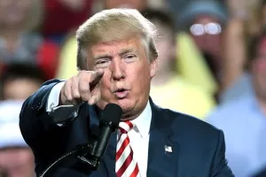 Trump: Imam puno problema s 'jako, jako nepravednom' trgovinskom politikom EU