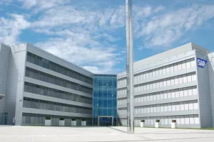 SAP povećao prihode i dobit u 2017. zahvaljujući uslugama u oblaku