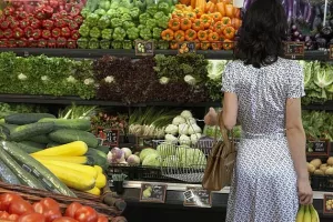 Potrošnja porasla 40. mjesec zaredom, ali sporije od očekivanja