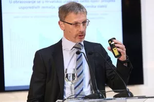 Guverner Vujčić na prvom ovogodišnjem Klubu izvoznika