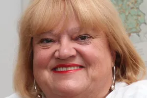 Mrak Taritaš i Hrelja traže da se iz europskih fondova financira ugradnja liftova