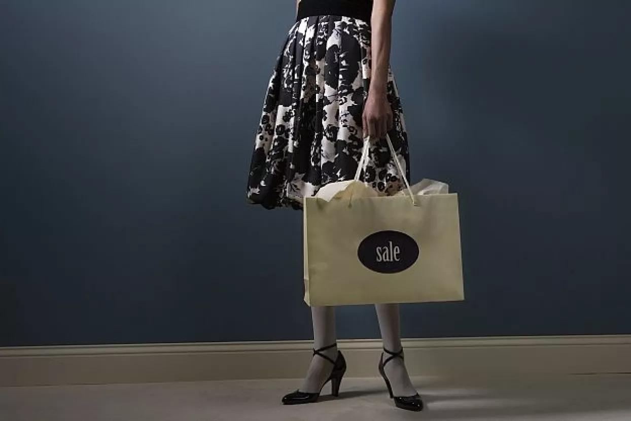 Skok tromjesečne neto dobiti Alibabe poduprla prodaja za Dan samaca