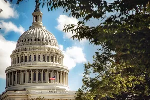 Trump povećao javni dug za grandioznih bilijun dolara