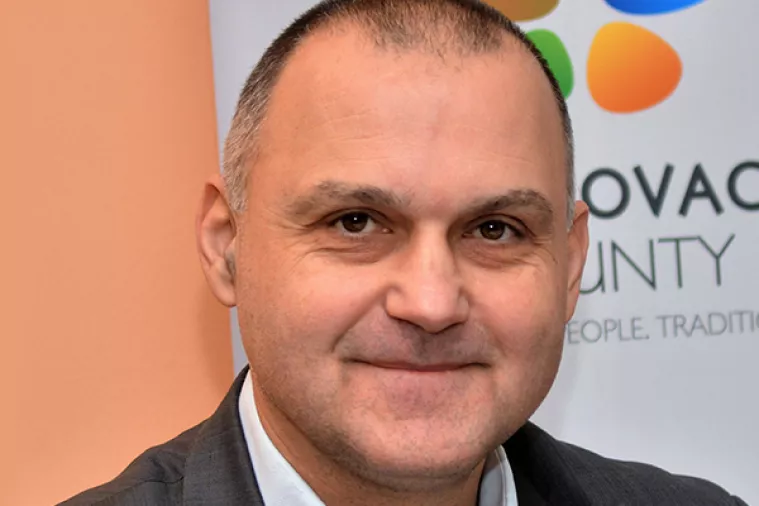 Sjajan primjer: Karlovačka županija darovala vrijedne objekte Trgovačko-ugostiteljskoj &scaron;koli