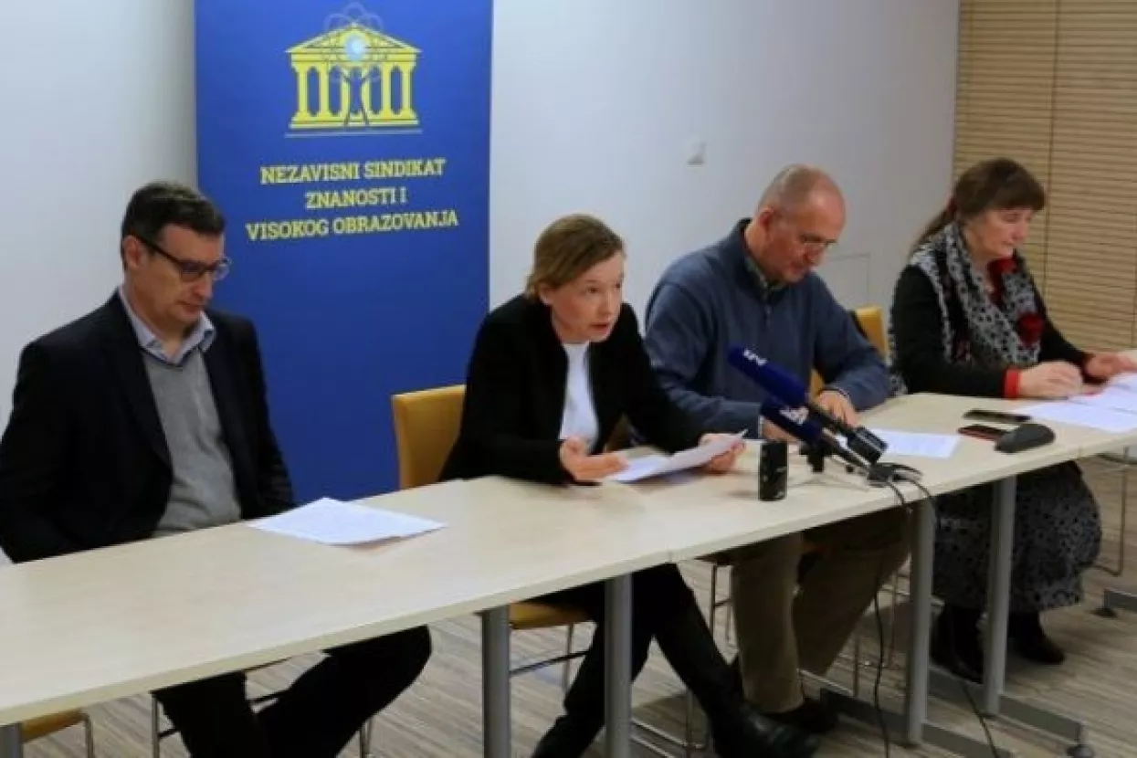 Na Hrvatskim studijima zavladao kaos: Sindikat znanosti zatražio smjenu privremene uprave