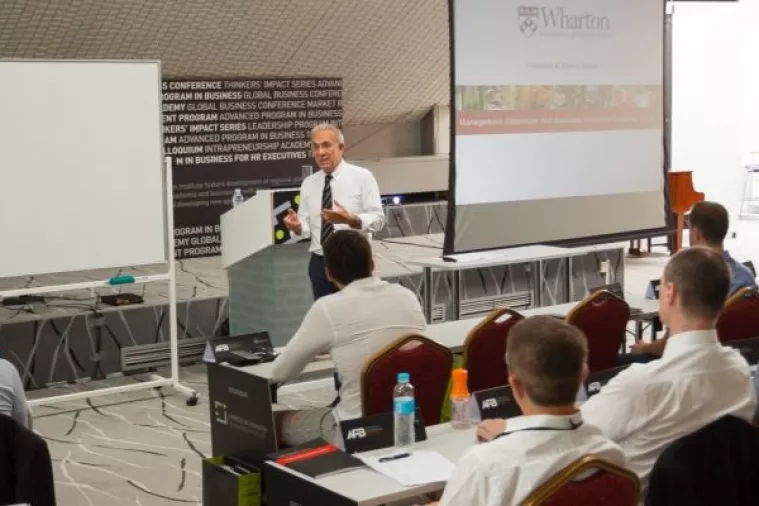 Dodjeljujemo stipendiju za APB predavanje Bulenta Gultekina s Whartona