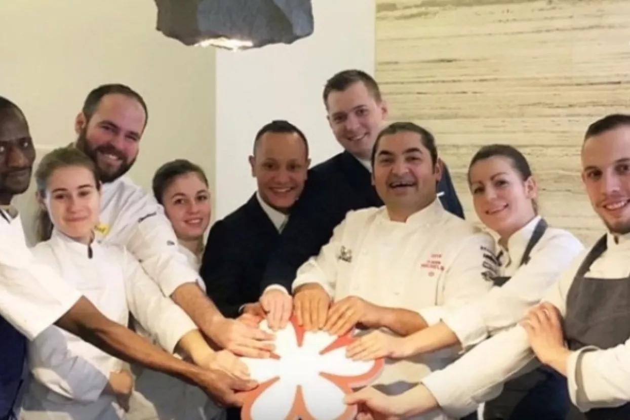 VIDEO: Od beskućnika imigranta do vrhunskog pariškog šefa s Michelinovom zvijezdom