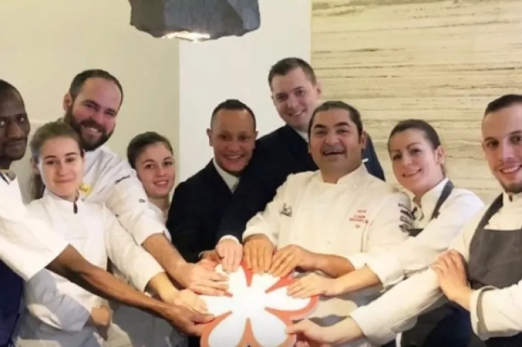 VIDEO: Od beskućnika imigranta do vrhunskog pariškog šefa s Michelinovom zvijezdom