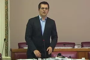 Sabor: Pitanja o niskim zalihama i poskupljenju plina ostala bez odgovora