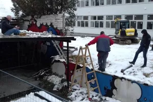 Bandić: Jabuku sam vratio mladima i ne dolazi u obzir da nestane; Viduka: Zagreb nas želi deložirati