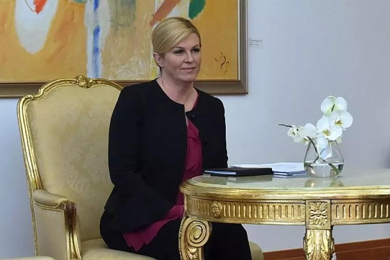 Predsjednica: Agrokor je iscrpio Vladu, svi se bavimo ga&scaron;enjem požara