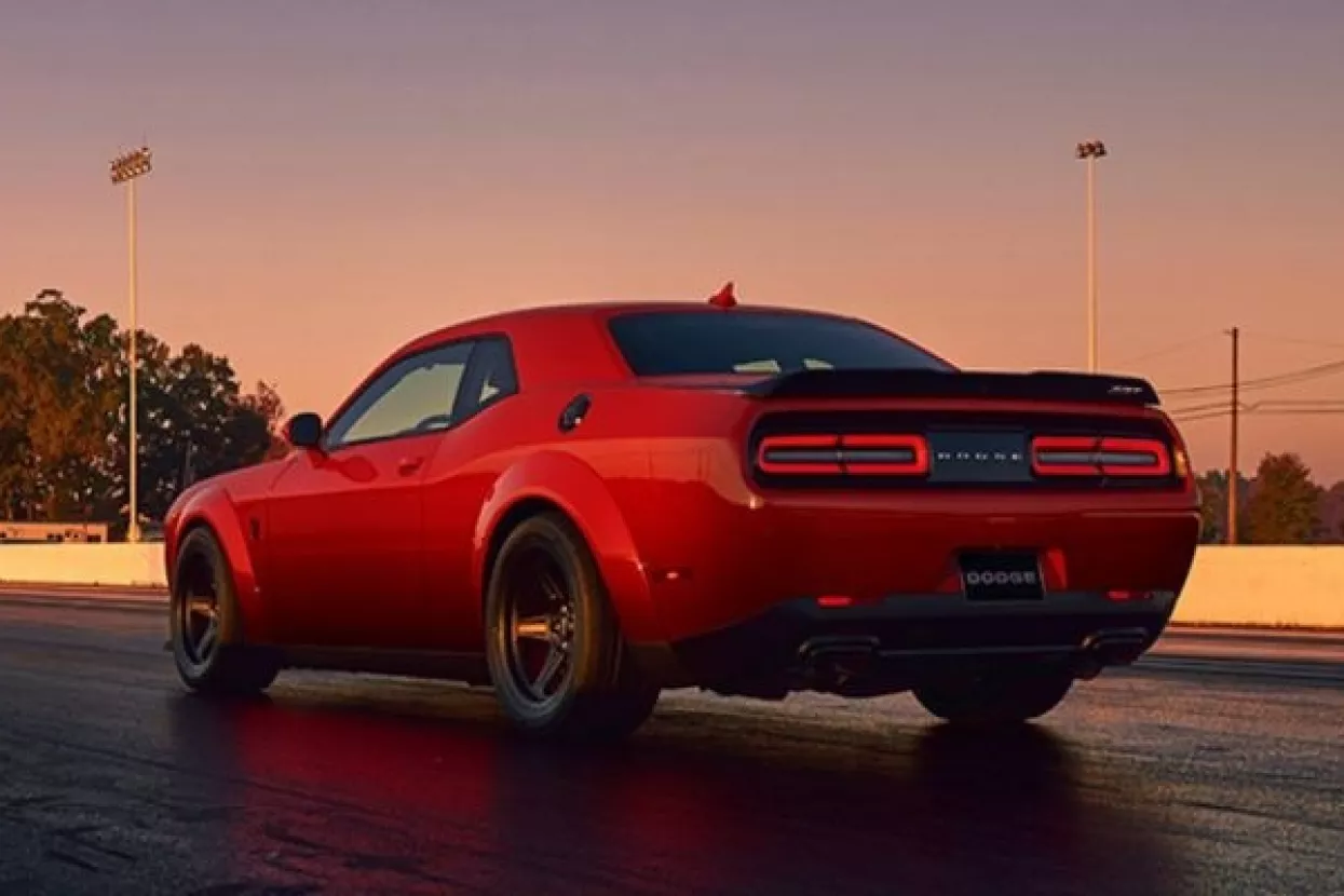 VIDEO: Zvjerka Dodge Demon u minuti doseže brzinu od 320 kilometara na sat