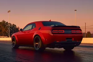 VIDEO: Zvjerka Dodge Demon u minuti doseže brzinu od 320 kilometara na sat