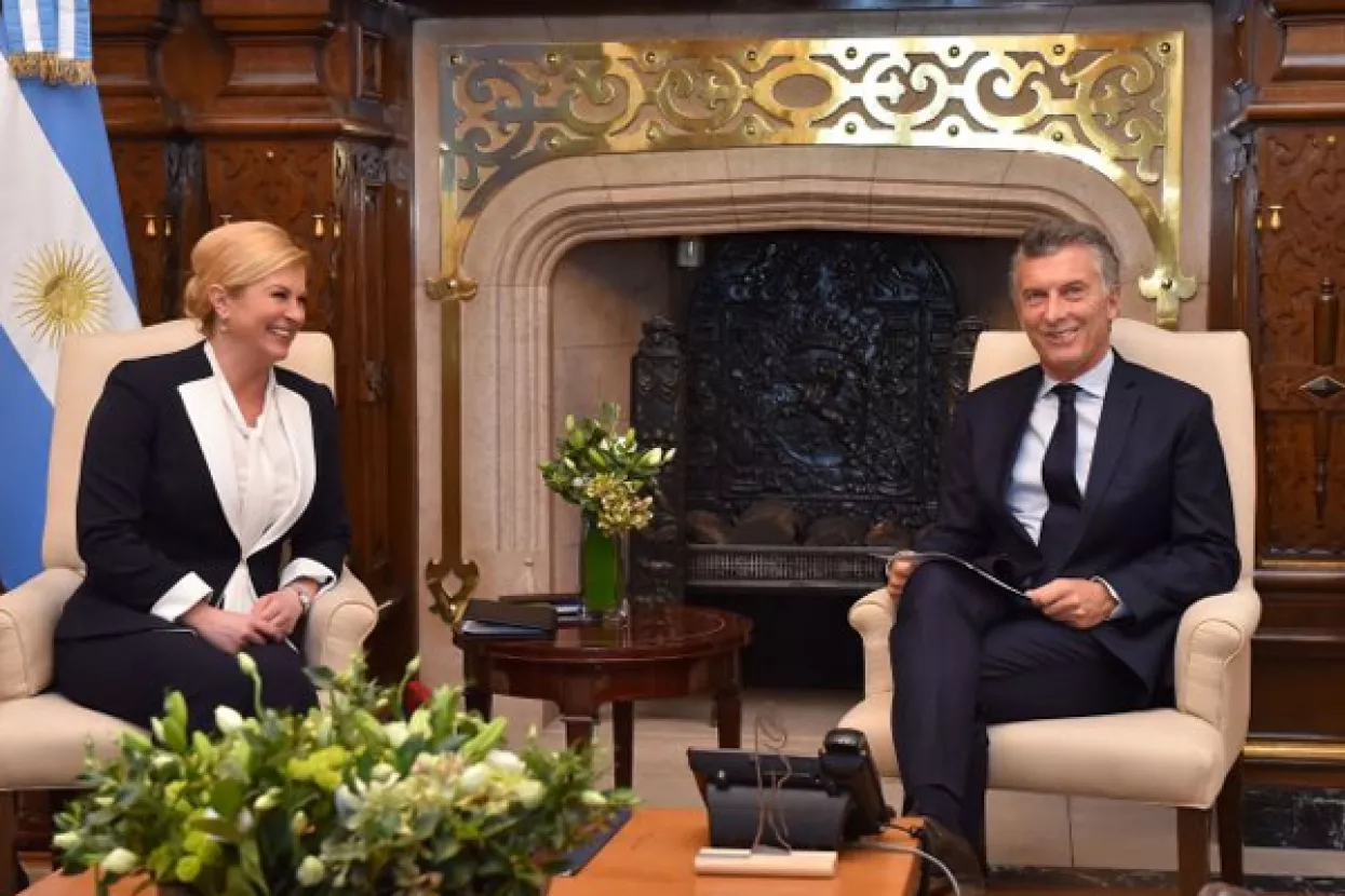 Predsjednica razgovarala o jačanju suradnje s Argentinom, Macri prihvatio poziv u Hrvatsku