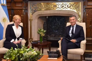 Predsjednica razgovarala o jačanju suradnje s Argentinom, Macri prihvatio poziv u Hrvatsku