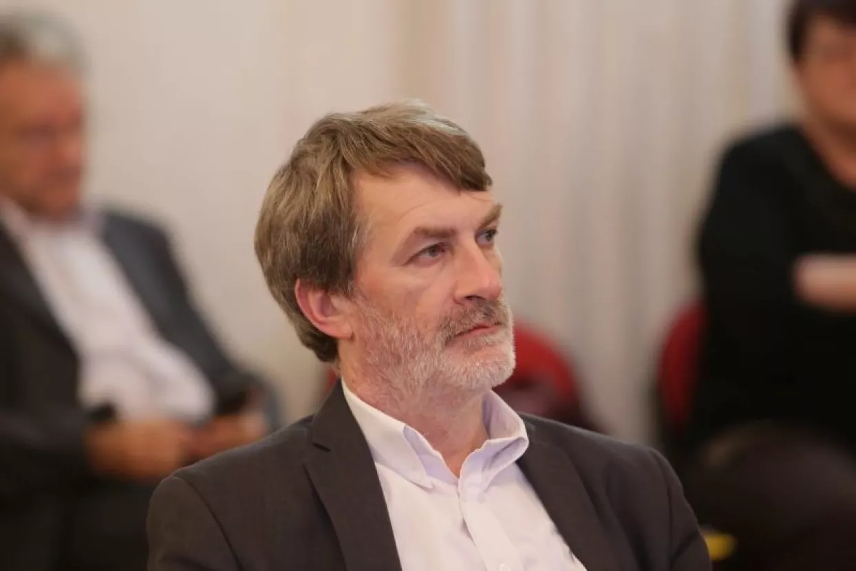 Otvorena Crna knjiga: Od danas i sami možete prijaviti neracionalno tro&scaron;enje javnog novca