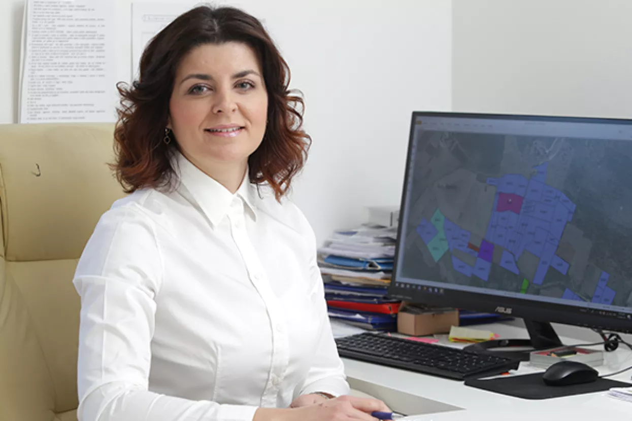 Novi broj Lidera: Mičević: Mirovinski fondovi mogli bi u 5 godina rije&scaron;iti gruntovnicu i katastar