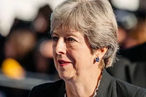 Veleposlanik Rusije: Theresa May stvara 'histerično okruženje' 