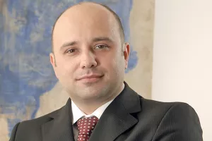 Viro grupa: Konditorima pojeftinio šećer