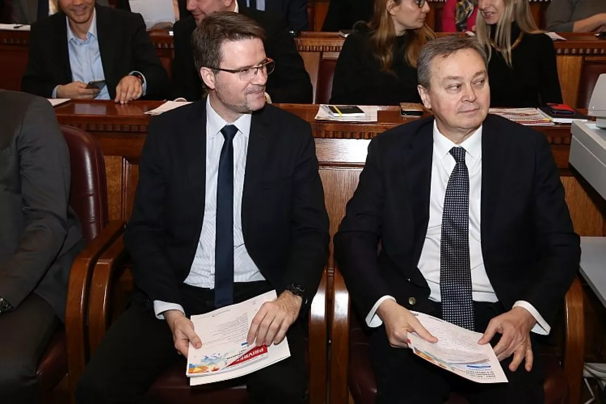 FOTO: Dolazi li otvoreno bankarstvo u Hrvatsku? Ukratko, da.