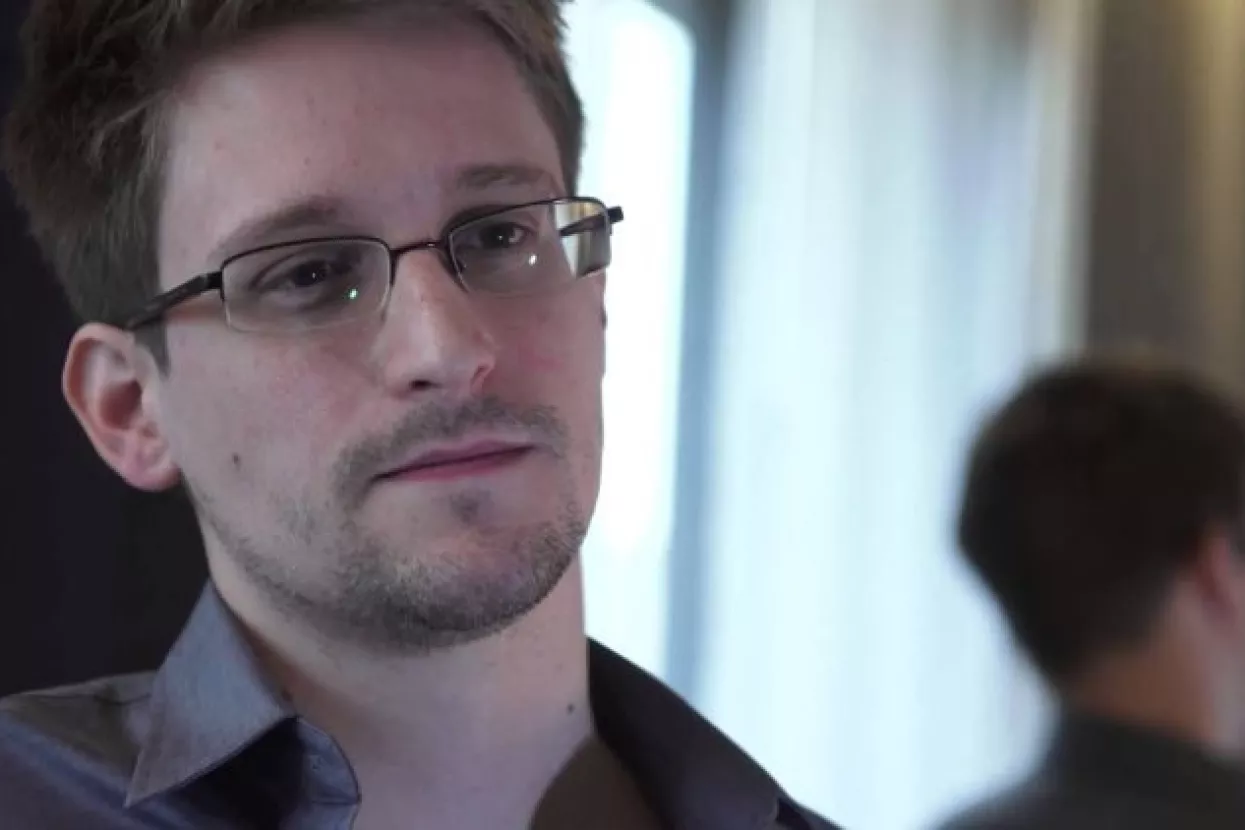 Snowden o 'najuspješnijoj obmani': Facebook je alat za nadzor rebrandiran u društvenu mrežu