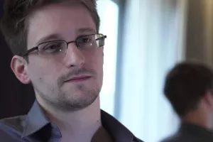 Snowden o 'najuspješnijoj obmani': Facebook je alat za nadzor rebrandiran u društvenu mrežu