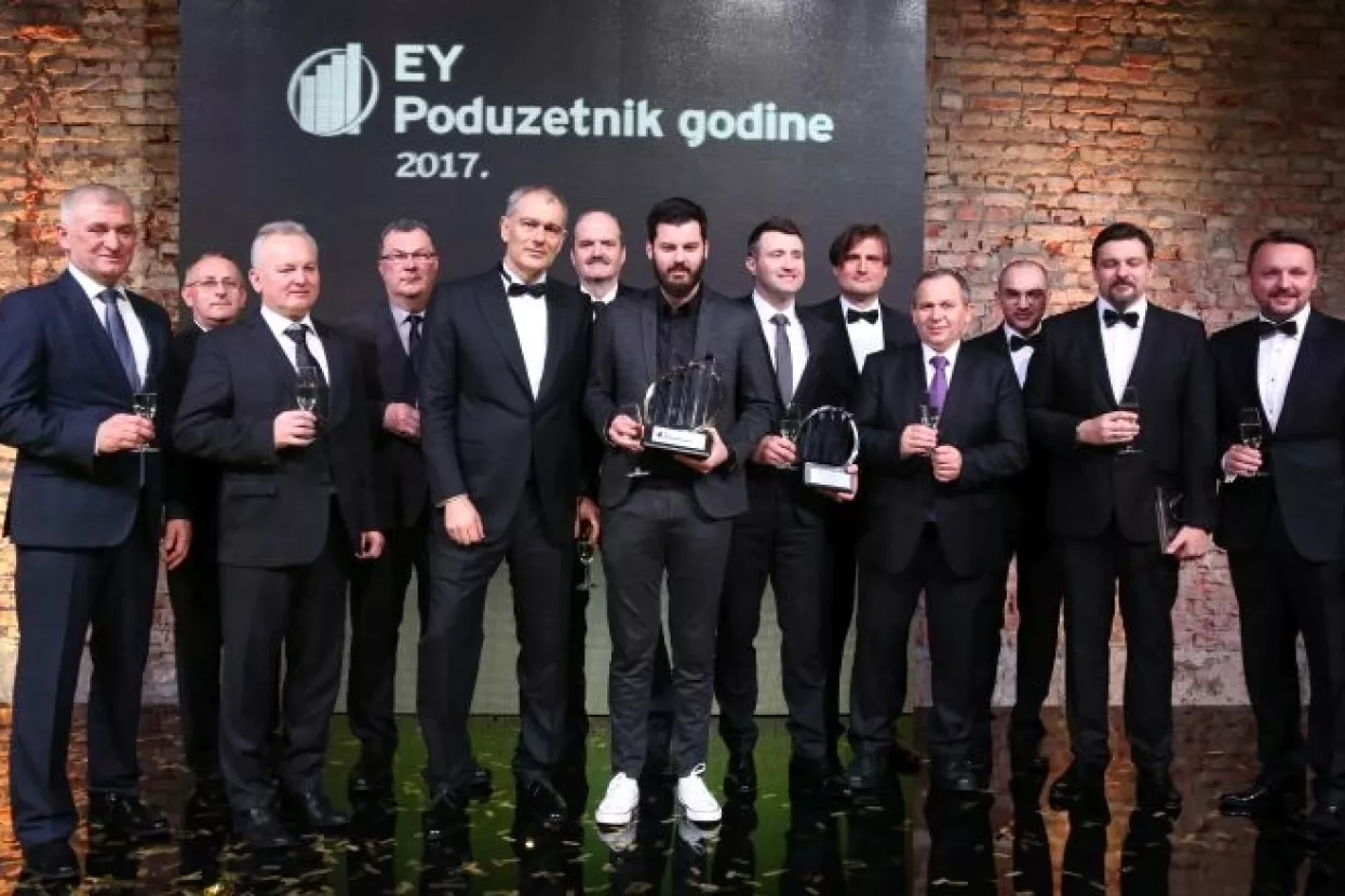 FOTO: Mate Rimac proglašen EY poduzetnikom godine