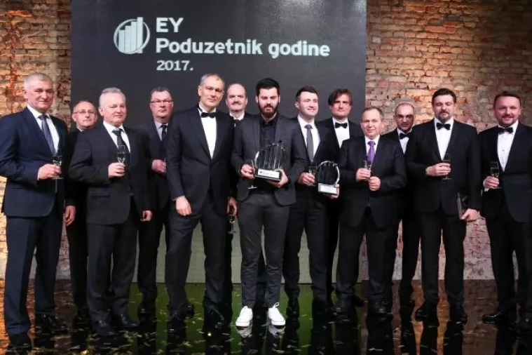 FOTO: Mate Rimac proglašen EY poduzetnikom godine