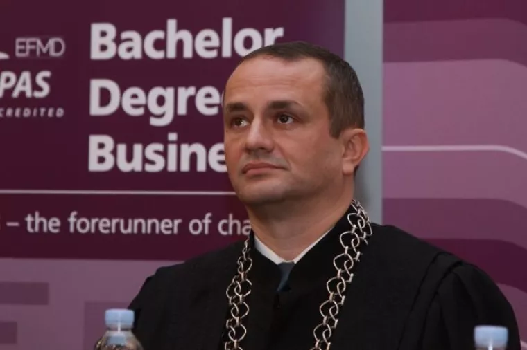 Jurica Pavičić novi dekan zagrebačkog Ekonomskog fakulteta