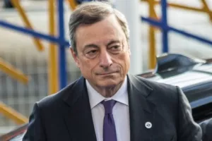 Draghi: Povećanje potrošnje rizik je za gospodarstvo