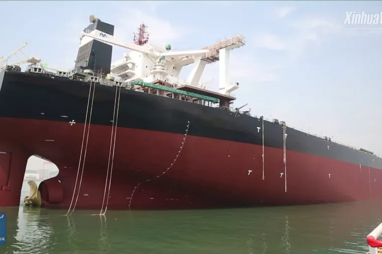 Kinesko brodogradilište izgradilo megalomanski teretni brod za prijevoz željezne rude