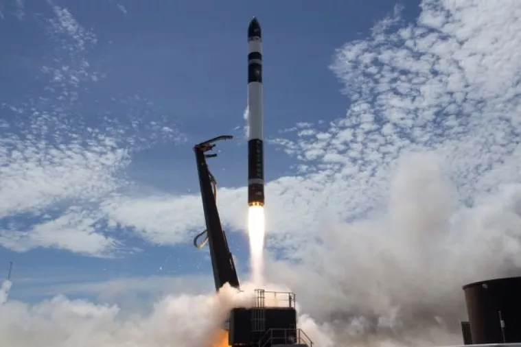 Lansiranjem prve komercijalne rakete Rocket Lab postaje jedina mala tvrtka u orbiti
