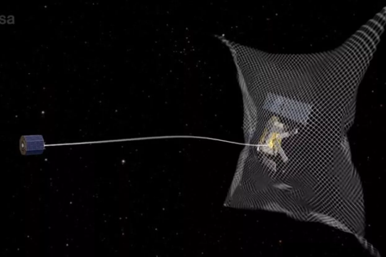 VIDEO: ESA harpunima i mrežama peca svemirski krš