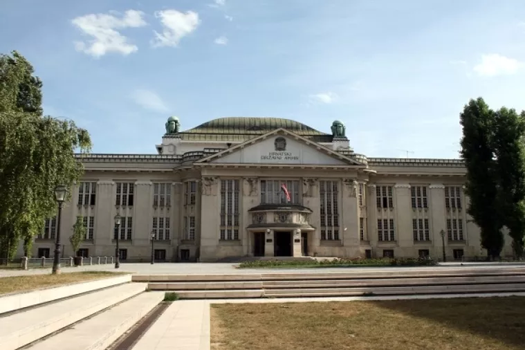 Otvorena izložba 'Tko su bili ti strašni Hrvati?'