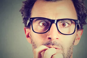 Doktore, jesam li ja paranoičan?