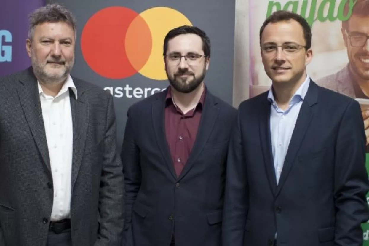 Ruski istraživački novinar umro nakon 'pada preko balkona'