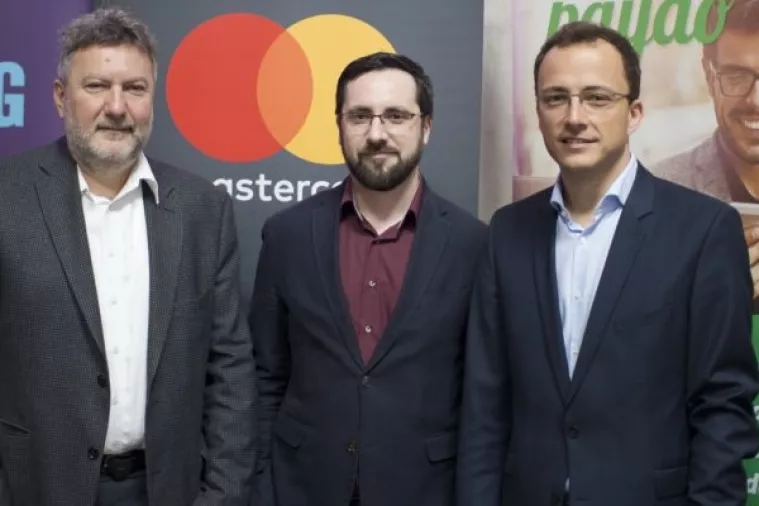 Ruski istraživački novinar umro nakon 'pada preko balkona'