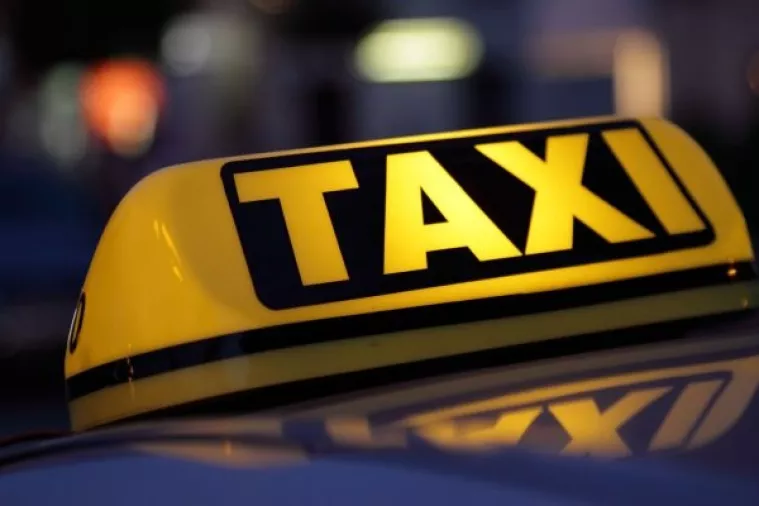 Radio Taxi Split: Oduzeti ovlast lokalnoj samoupravi da ograniči broj taksija je protuzakonito