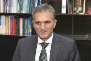 Ključevi državnih stanova dodijeljeni osječkim obiteljima u potrebi