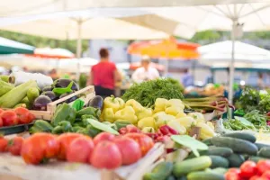 Amerikanci bace 150 tisuća tona hrane dnevno, najviše voća i povrća