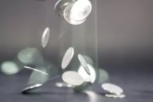 Rast plaća u Hrvatskoj tri puta sporiji od produktivnosti