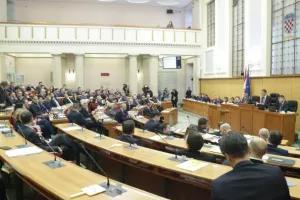 Oporba protiv uvođenja obveznog članstva u Hrvatskoj poljoprivrednoj komori