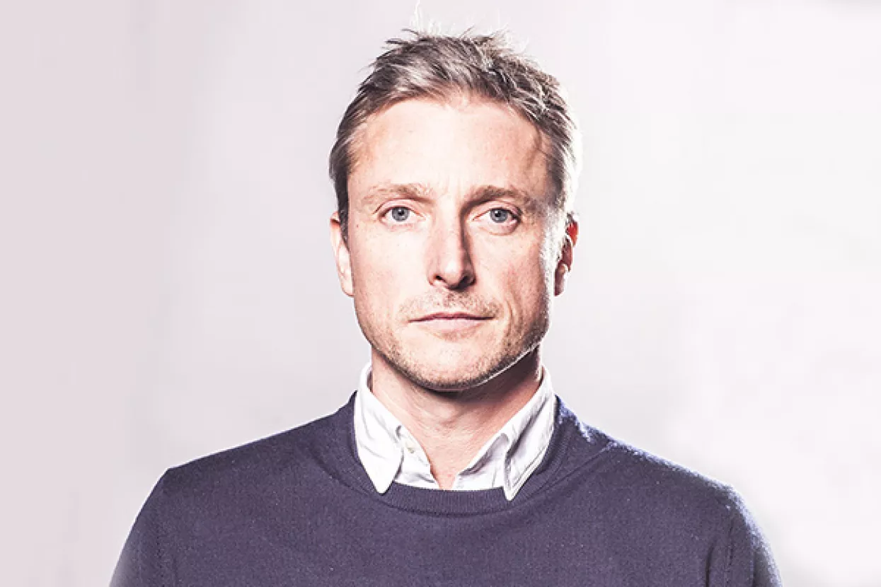 Jeremy White: Umjetna inteligencija neće nam biti nadređena