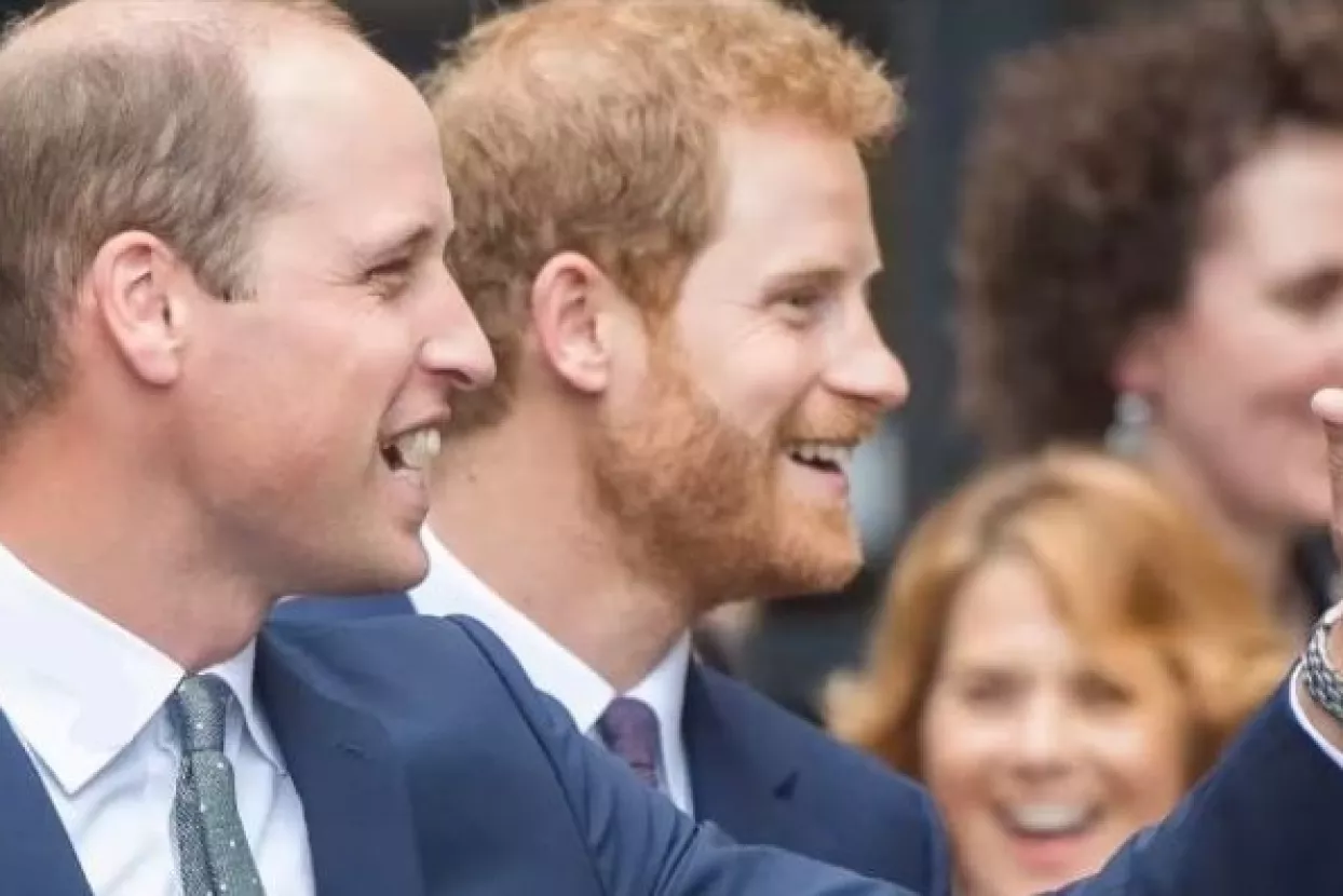 Princ William bit će kum princu Harryju