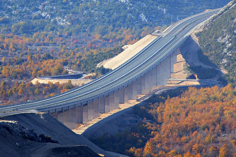 Upravni sud u Zagrebu: Odbijen zahtjev Strabaga za odgodom gradnje Pelješkog mosta