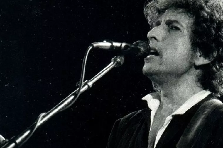 Popijte čašu 'Heaven's Doora': Bob Dylan proizveo vlastiti viski!