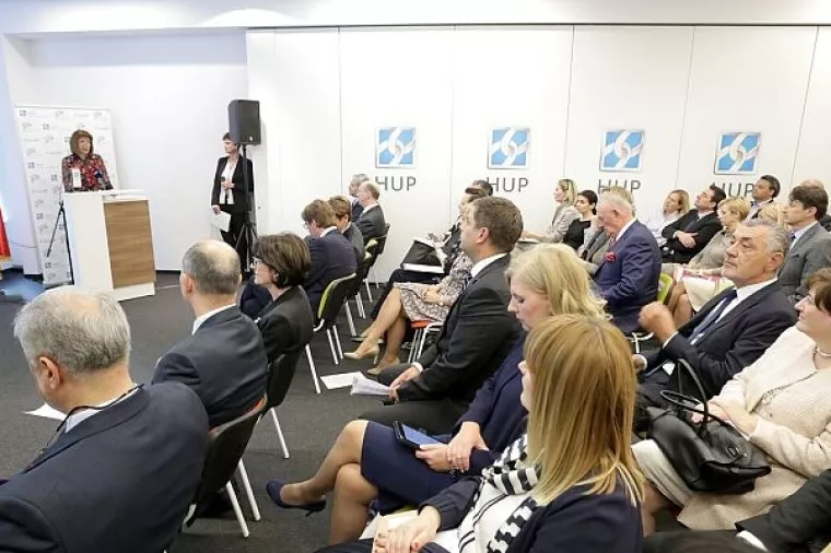 Predstavljen Klub 30%: Nismo za kvote, već za jednake uvjete napredovanja