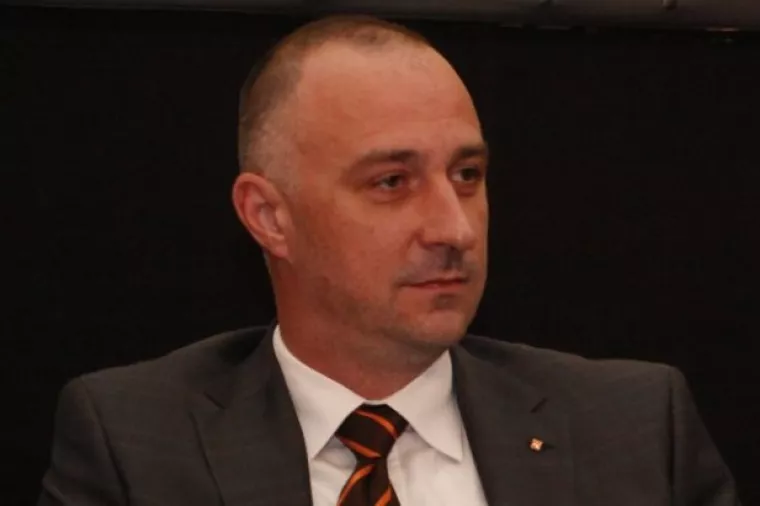 Vrdoljaku iracionalni navodi da vladajući žele pridobiti neke oporbene zastupnike