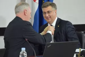Plenković: Sjednicom u Splitu Vlada šalje 'snažnu projektnu i financijsku poruku'