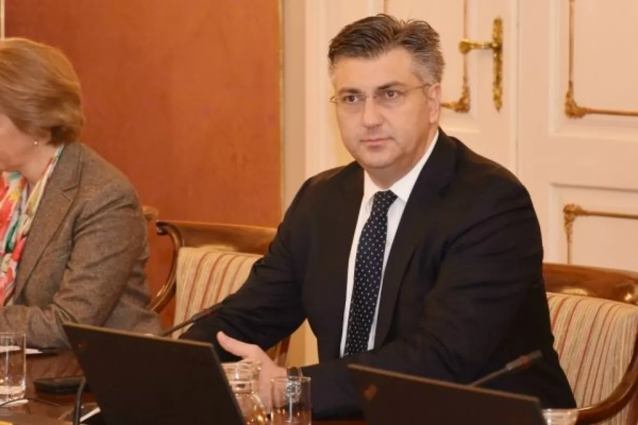 Plenković razgovarao s radnicima Dalmacijavina, traže se zakonska rješenja